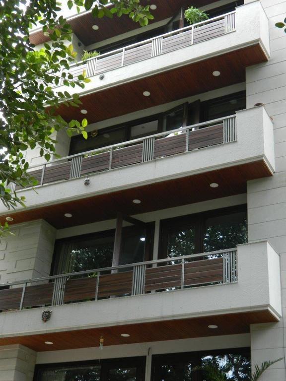 Deerpark Villa Ню Делхи Екстериор снимка